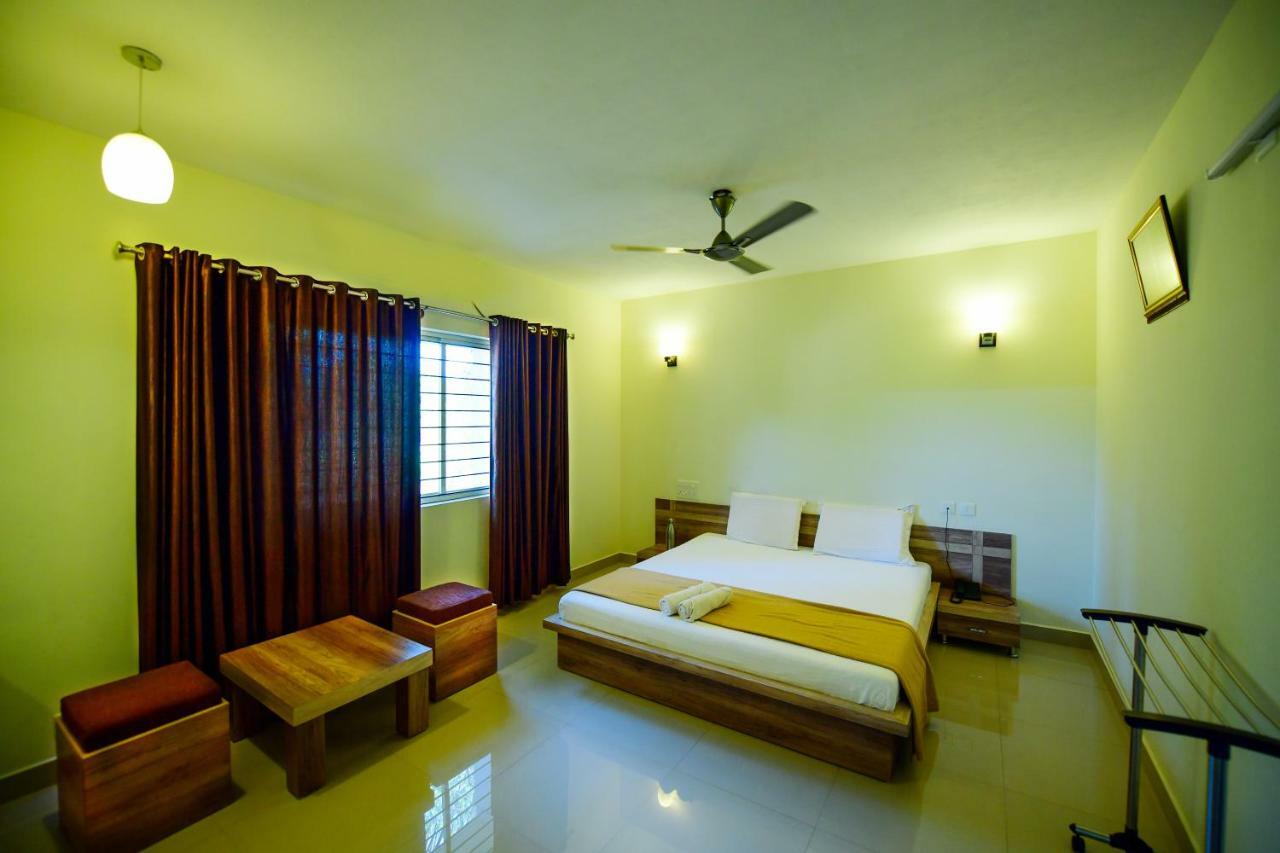 Shesha Kuteera Villa Subrahmanya Exterior photo
